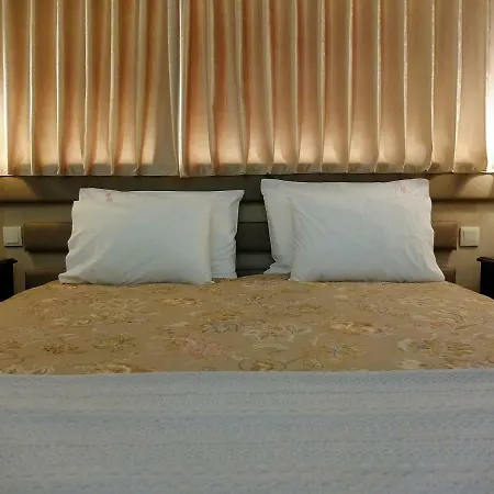 Family Secrets Santo Andre Villa Santa Maria da Feira